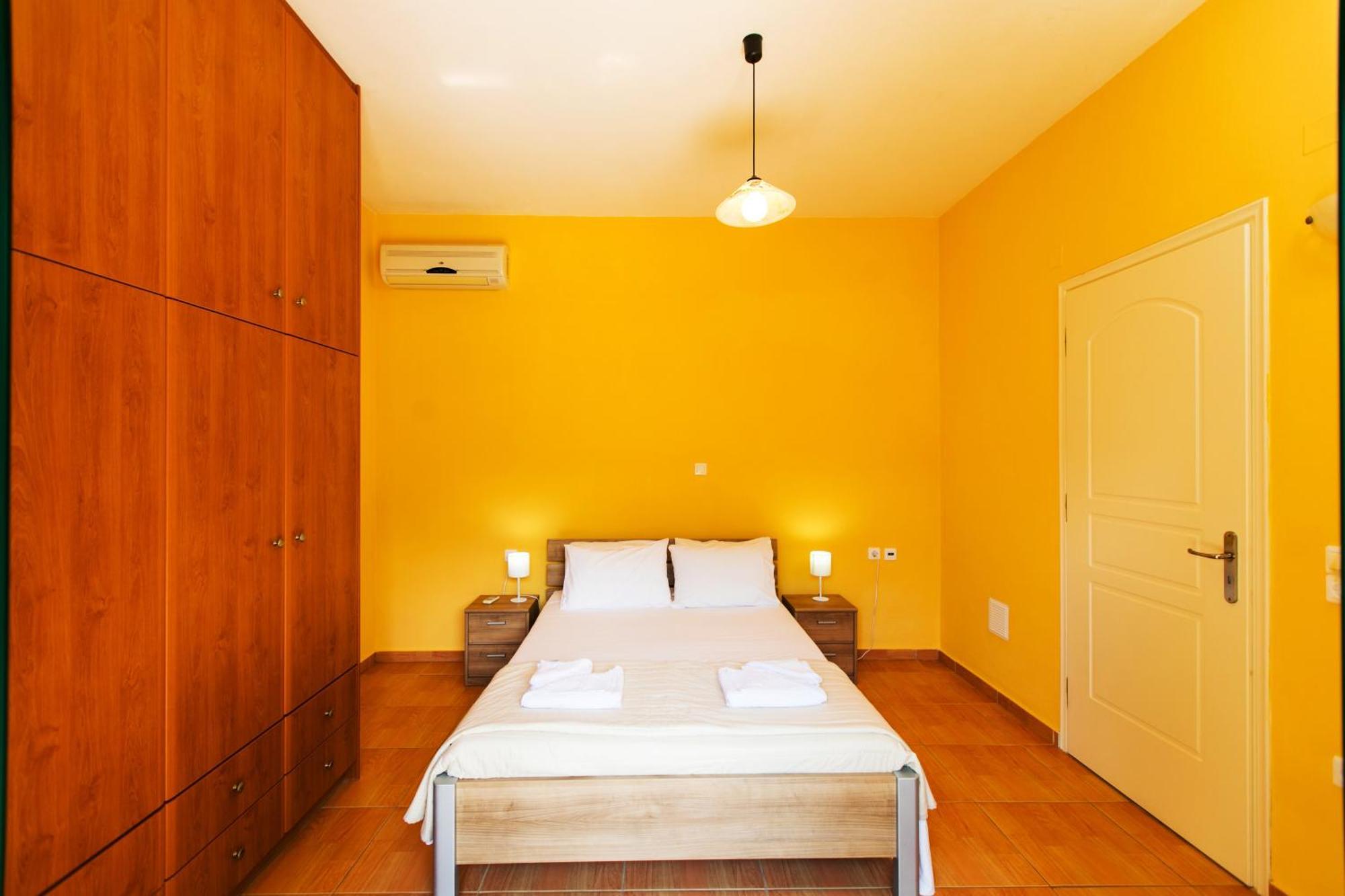 Villa Athina Asprouliánoi Eksteriør billede