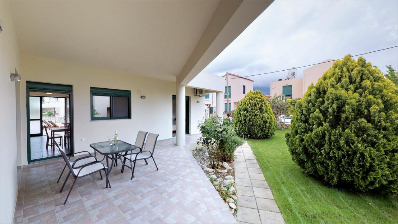 Villa Athina Asprouliánoi Eksteriør billede